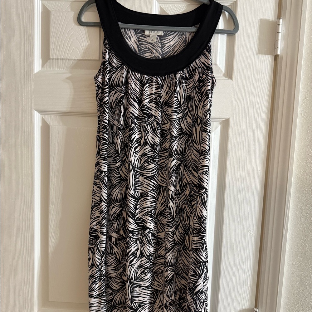 LOFT Black and White Print Dress size medium